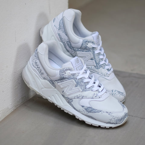 Hypnopompic 2.0 Sole Superior NB999 Wolf Grey Whiteout - meaniemart, pins, patches