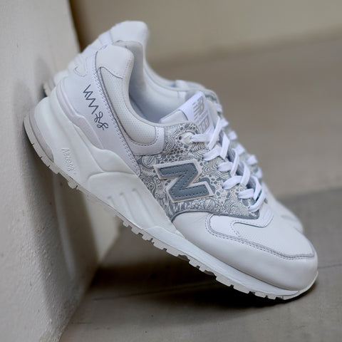 Hypnopompic 2.0 Sole Superior NB999 Wolf Grey - meaniemart, pins, patches